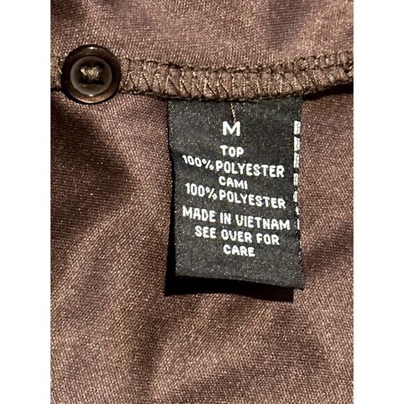 AGB Women's Sz Medium Floral Button100% Polyester Blouse with Cami Ruffle V Neck - Picture 8 of 13